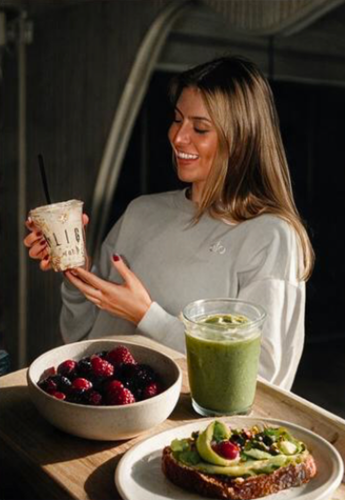 Signature Smoothie & Healthy Toast